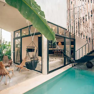 round-villa-private-pool-jungle-rooftop-with-access.allrivieramayahotels.com/